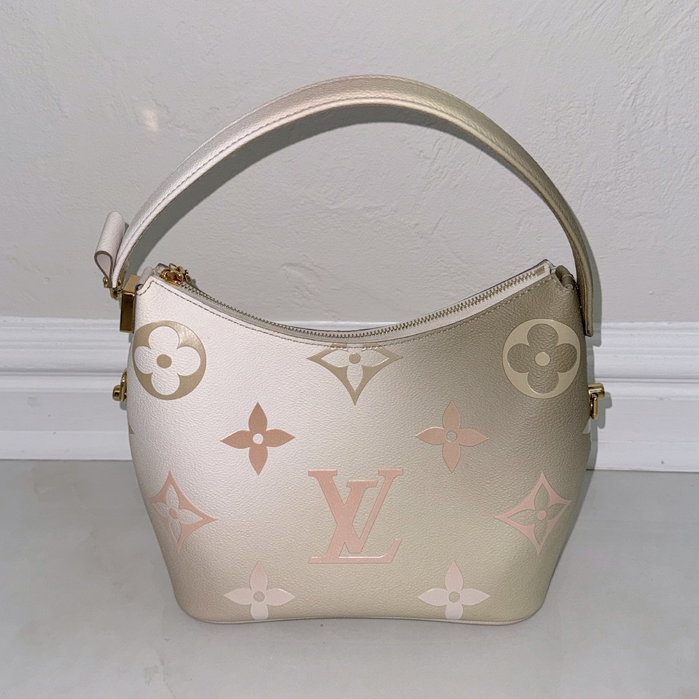 Louis Vuitton Giant Marshmallow Handbag